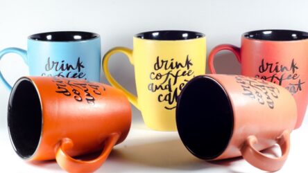 19 Fornecedores de Canecas Personalizadas no Atacado para Empresas e Revendedores